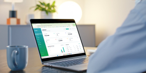 Easy and free invoice dashboard showcasing all spending and incoming